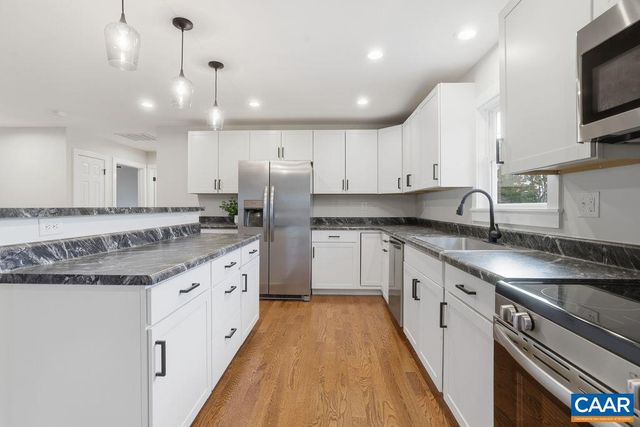 25911 N JAMES MADISON HWY, New Canton, VA 23123