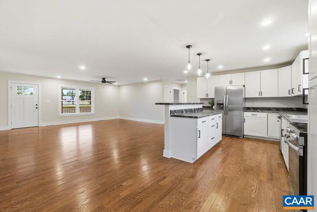 25911 N JAMES MADISON HWY, New Canton, VA 23123