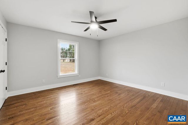 25911 N JAMES MADISON HWY, New Canton, VA 23123