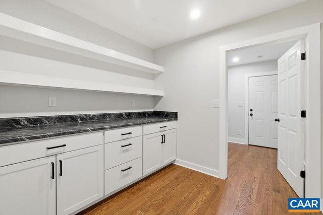 25911 N JAMES MADISON HWY, New Canton, VA 23123