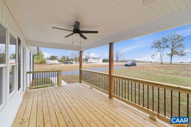 25911 N JAMES MADISON HWY, New Canton, VA 23123