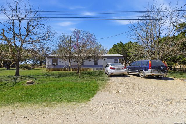 381 Chaparral, Bandera, TX 78003