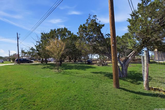 381 Chaparral, Bandera, TX 78003