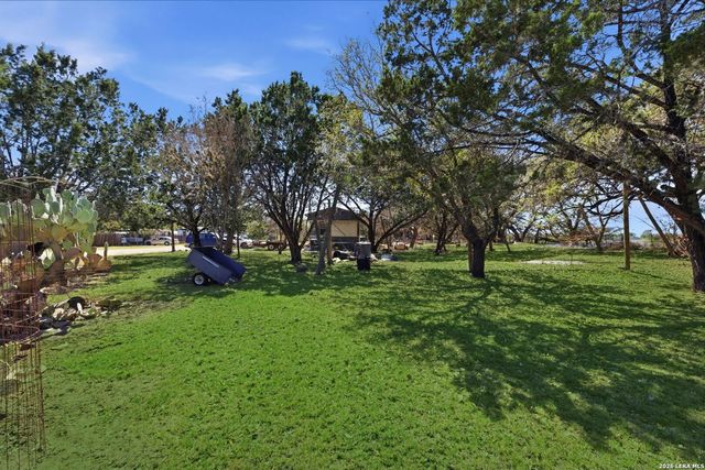 381 Chaparral, Bandera, TX 78003