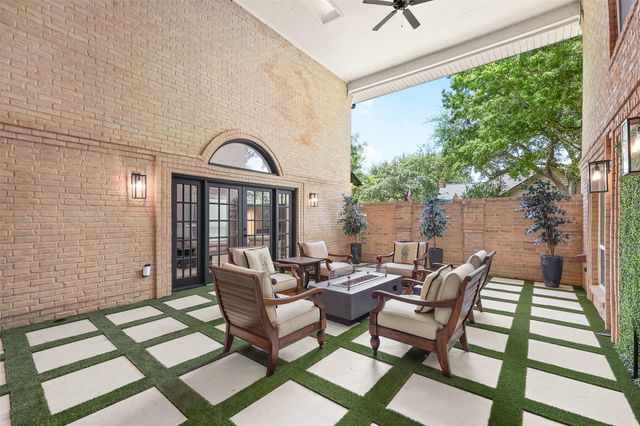 3012 Sea Pines Place, League City, TX 77573