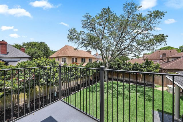 3012 Sea Pines Place, League City, TX 77573