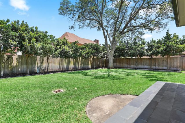 3012 Sea Pines Place, League City, TX 77573