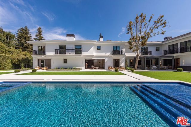 927 N Whittier Drive, Beverly Hills, CA 90210