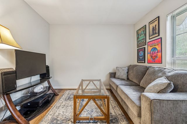 500 Paragon Mills Rd Apt E6, Nashville, TN 37211