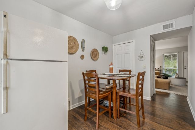 500 Paragon Mills Rd Apt E6, Nashville, TN 37211