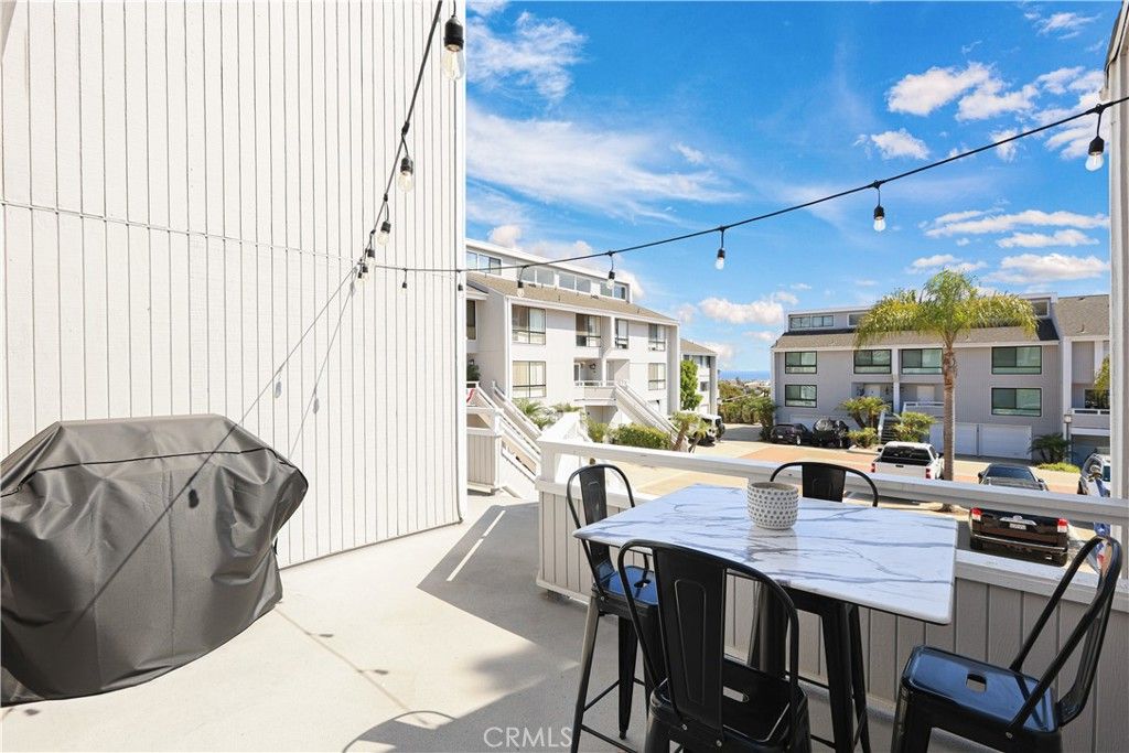 Image 39 of property listing at 10 Ima Loa Court, Newport Beach, CA 92663