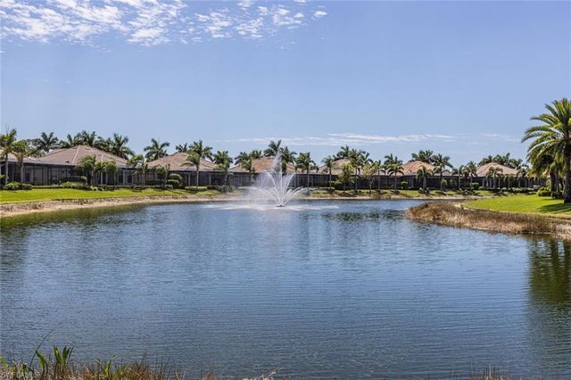 6624 Barbera LN, Naples, FL 34113