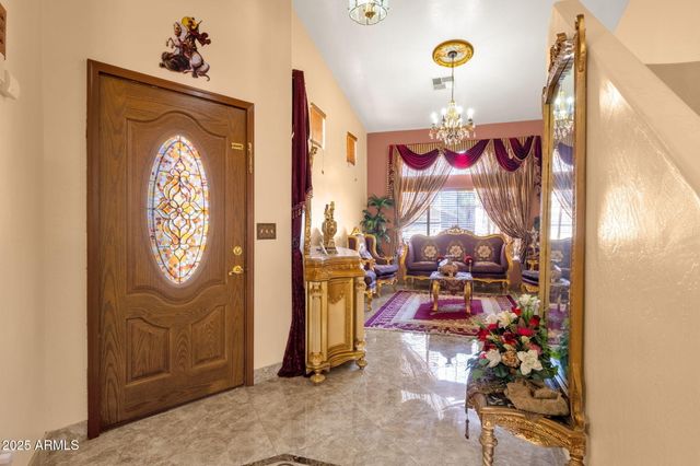 735 E GERONIMO Street, Chandler, AZ 85225