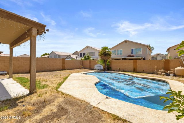 735 E GERONIMO Street, Chandler, AZ 85225