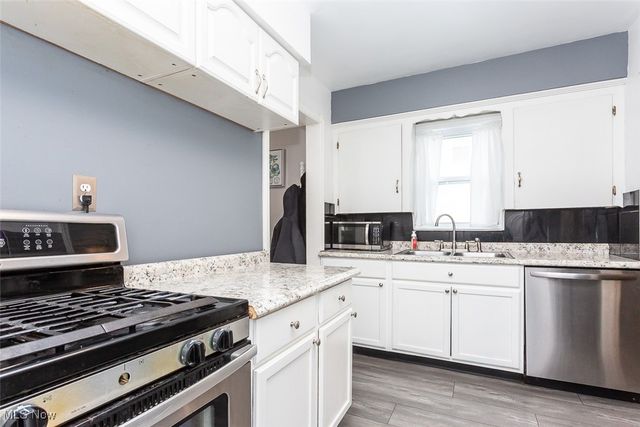 6657 Orchard Boulevard, Parma Heights, OH 44130