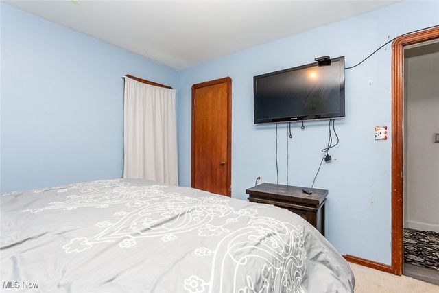 6657 Orchard Boulevard, Parma Heights, OH 44130