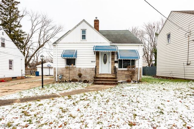 6657 Orchard Boulevard, Parma Heights, OH 44130