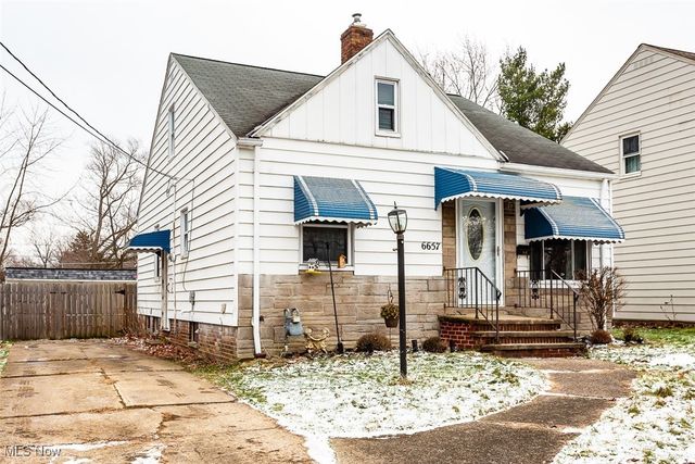 6657 Orchard Boulevard, Parma Heights, OH 44130
