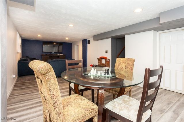 6657 Orchard Boulevard, Parma Heights, OH 44130