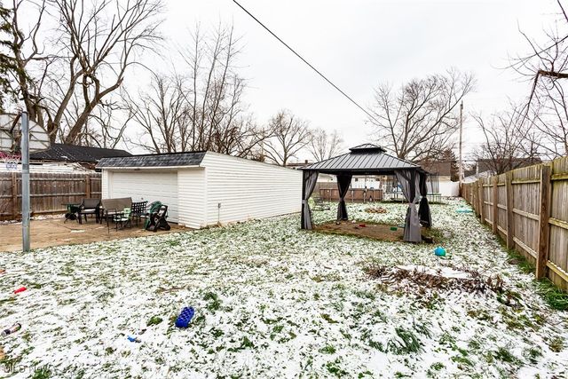 6657 Orchard Boulevard, Parma Heights, OH 44130