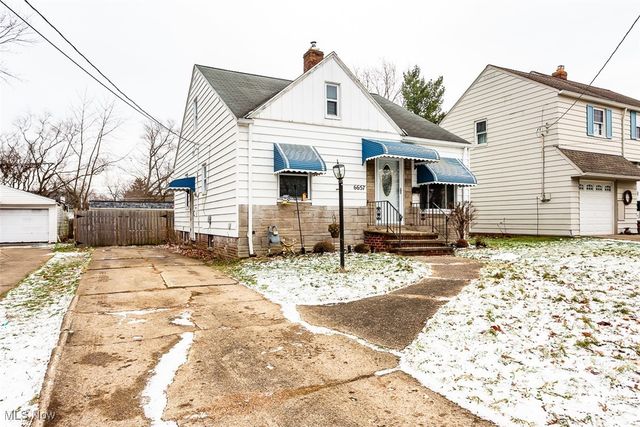 6657 Orchard Boulevard, Parma Heights, OH 44130