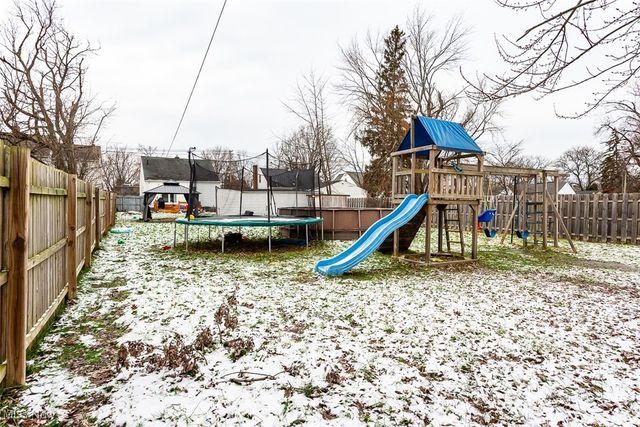 6657 Orchard Boulevard, Parma Heights, OH 44130