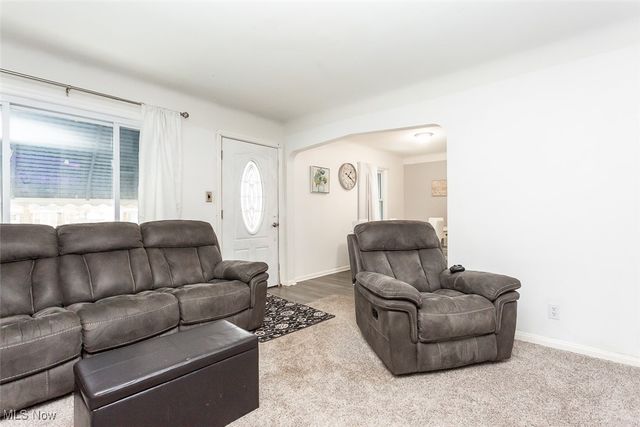 6657 Orchard Boulevard, Parma Heights, OH 44130