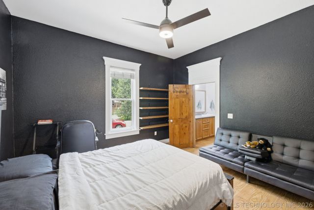 105 N 2nd Street, Wagoner, OK 74467