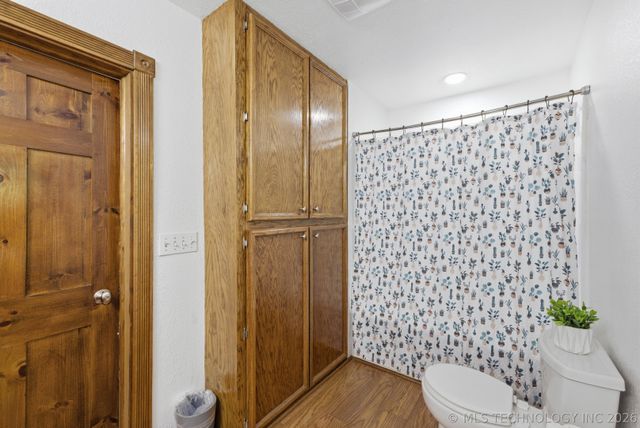 105 N 2nd Street, Wagoner, OK 74467