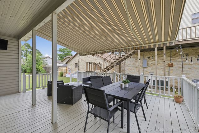 105 N 2nd Street, Wagoner, OK 74467