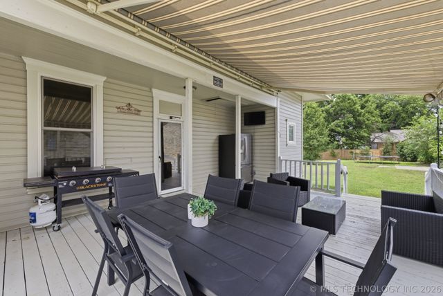 105 N 2nd Street, Wagoner, OK 74467