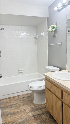 3636 Boca Ciega DR # B7, Naples, FL 34112