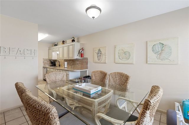 15005 Windward Dr 110, Corpus Christi, TX 78418