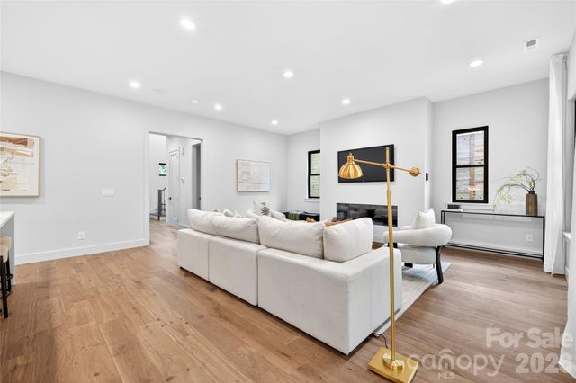850 Belmont Avenue, Charlotte, NC 28205