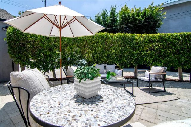 442 S Lamer Street, Burbank, CA 91506