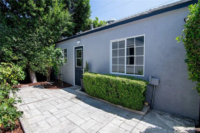 442 S Lamer Street, Burbank, CA 91506