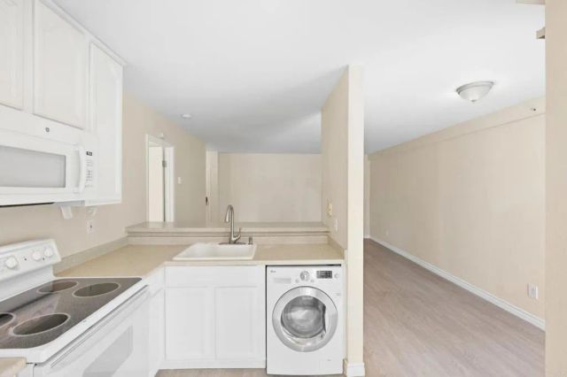 7500 Parkway Drive 207, La Mesa, CA 91942
