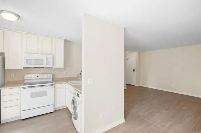 7500 Parkway Drive 207, La Mesa, CA 91942