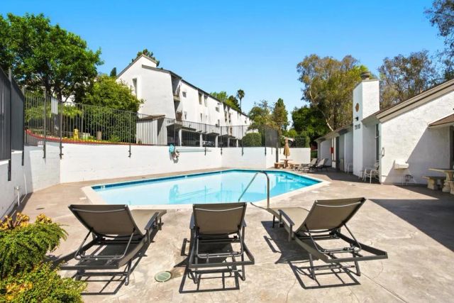 7500 Parkway Drive 207, La Mesa, CA 91942