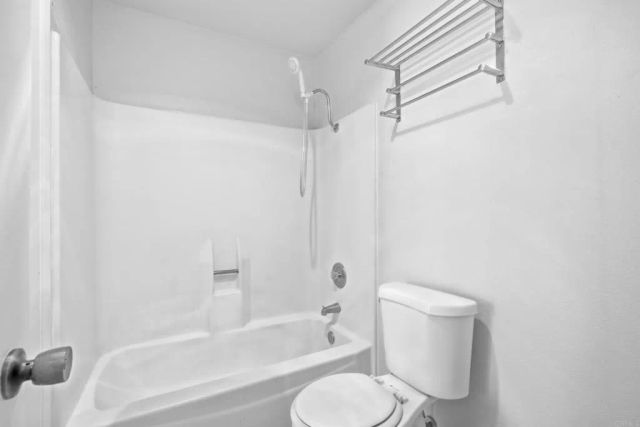 7500 Parkway Drive 207, La Mesa, CA 91942