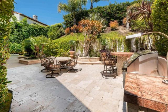 7216 Sanderling Court, Carlsbad, CA 92011