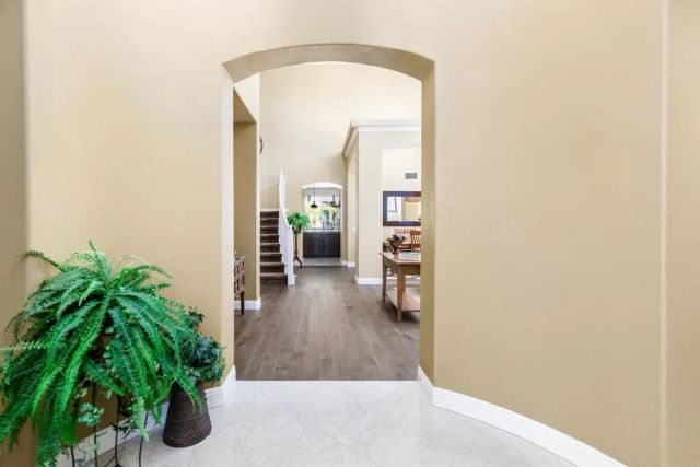 7216 Sanderling Court, Carlsbad, CA 92011