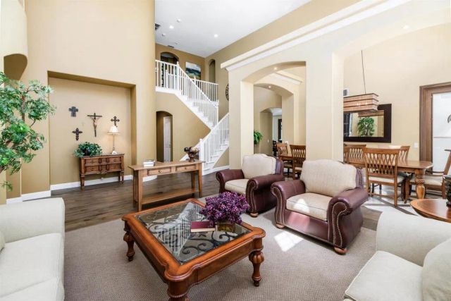 7216 Sanderling Court, Carlsbad, CA 92011