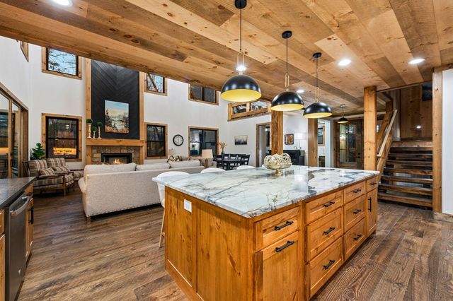 45 Shermans Court, Mccaysville, GA 30555