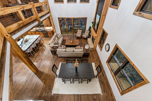 45 Shermans Court, Mccaysville, GA 30555