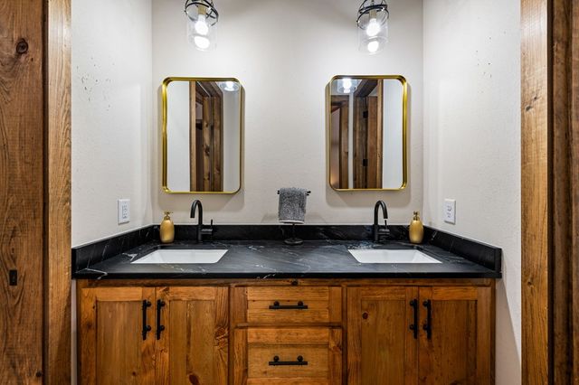 45 Shermans Court, Mccaysville, GA 30555