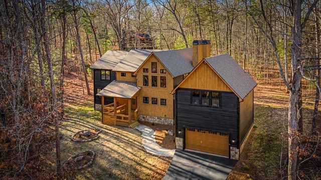 45 Shermans Court, Mccaysville, GA 30555