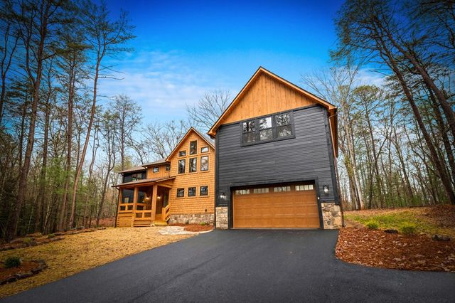 45 Shermans Court, Mccaysville, GA 30555