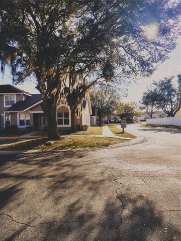 2124 CYPRESS BAY BOULEVARD, Kissimmee, FL 34743