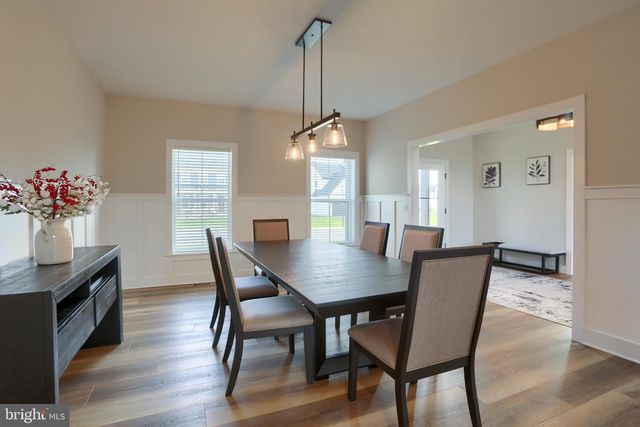 529 BREEZEWOOD LN, Annville, PA 17003